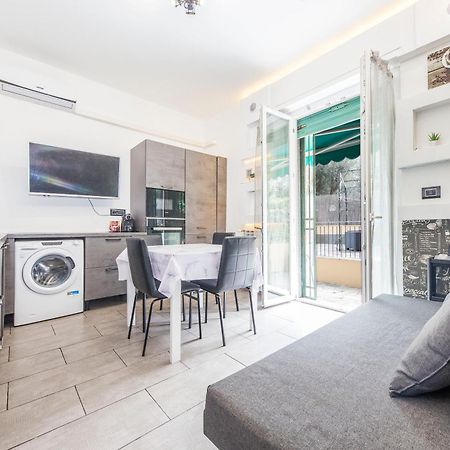 Ferienwohnung Due Passi Dal Mare Genua Exterior foto