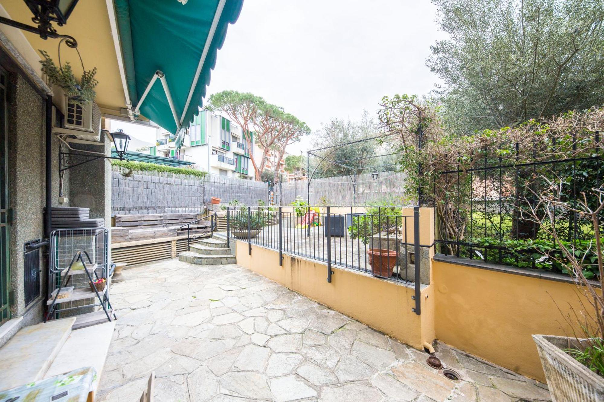Ferienwohnung Due Passi Dal Mare Genua Exterior foto